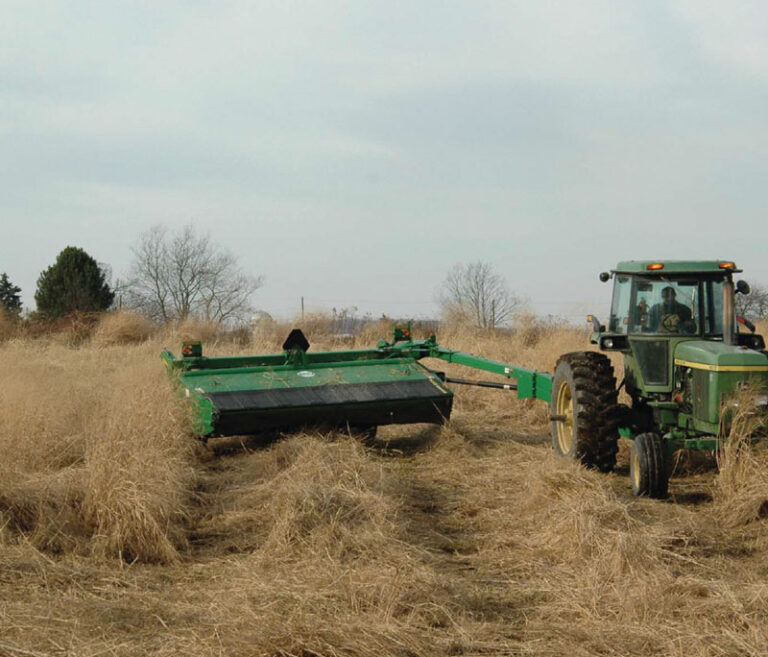 Harvesting truck
